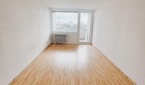 Lichtdurchflutetes Apartment mit Entwicklungspotenzial