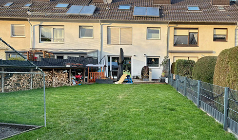 Reihenhaus mit Garten, Garage & ausgebautem Dachstudio in ruhiger Lage von Bochum-Höntrop