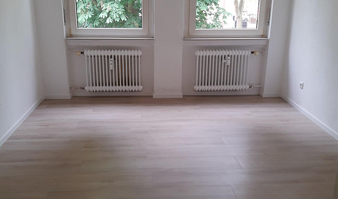 Familienfreundliche 4-Zimmerwohnung, Balkon,Wanne, neu zu vermieten