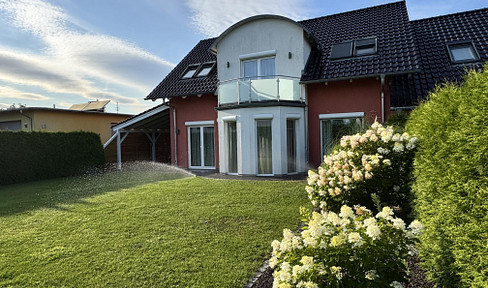 Modern architect-designed house with a large garden in Lübbenau/Spreewald.