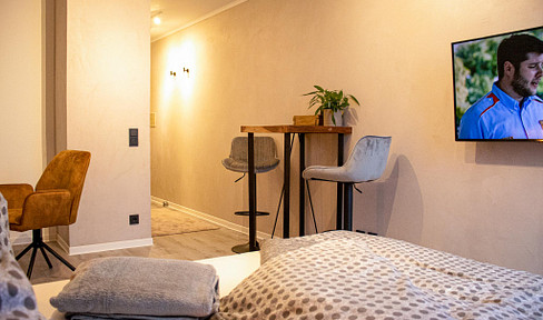 Furnished city apartment in the heart of Mannheim's "Quadrate" district.