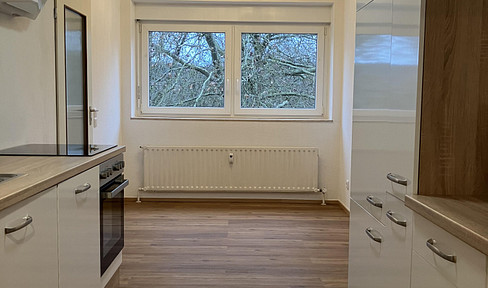 2-room apartment – approximately 5% return on investment, indexed rent, new kitchen, parking space, high depreciation!