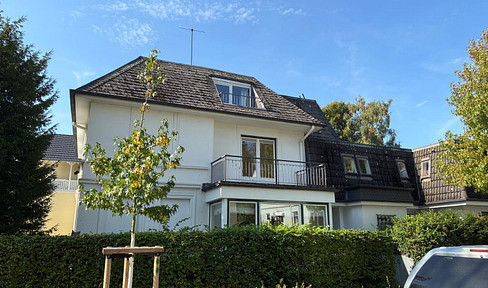 Excellent quality of life in the Bergedorf villa district.