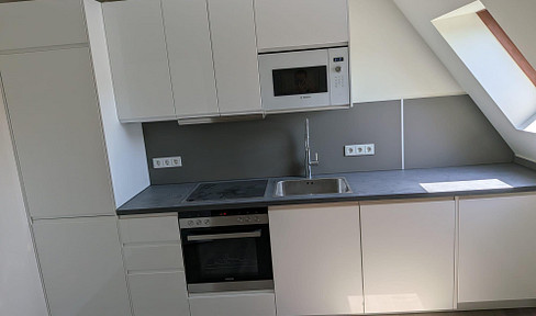Erstbezug! Stilvolle 3-Zi Wohnung in Toplage von Rüdesheim mit Küche