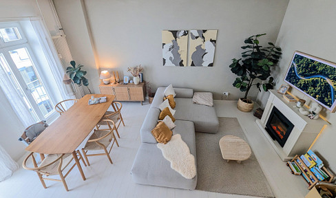 Beautiful maisonette apartment in the Samariterkiez district, with a balcony, located in a quiet area of Hamburg.