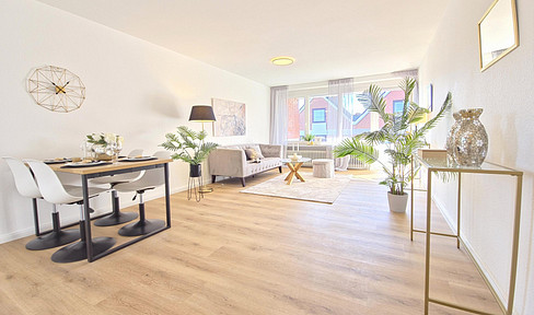 Move in immediately: Fully renovated and bright 3-room apartment with a south-facing balcony.