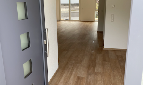 Modern terraced house, built in 2024 - Solid construction - Heat pump - Photovoltaic system - Garage - Fitted kitchen.