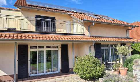 Detached house for sale in Fallersleben.