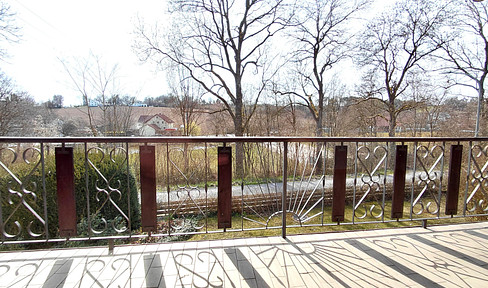 4.5-room apartment with a large private garden in Mirskofen – Perfect for commuters!