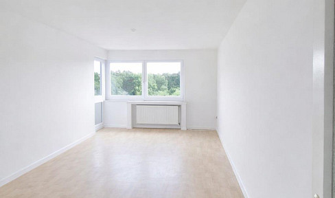 Erstbezug nach Sanierung: helle 3-Zimmer Wohnung