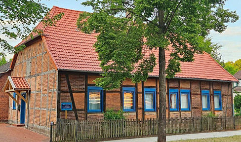 Schwarmstedt, Fachwerkhaus 133m², Wohnfläche auf einer Ebene