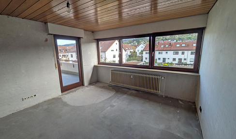 4-room apartment in Winterbach, in a prime location.