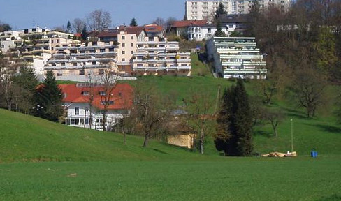 Furnished, 2-room apartment available without commission, located directly on the Inn river.