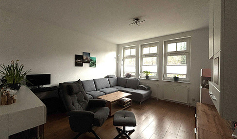 Helle 4-Zimmer-Wohnung mit Terrasse & modernem Bad (106 m², 1. OG, ruhig)