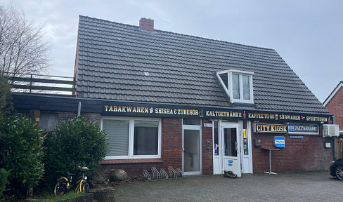 Residential and commercial building with a photovoltaic system in Papenburg. Price negotiable (Reserved).