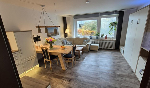 Advertisement: Apartment for sale/rent. Ideal location in Cuxhaven. Swimming pool/sauna.