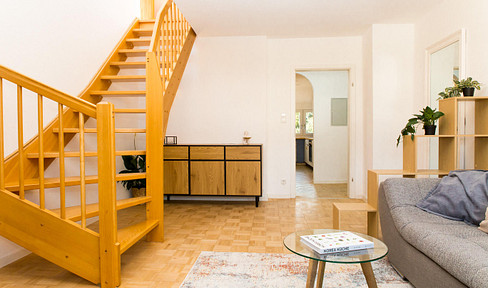 Stilvolle Maisonette-Wohnung am Waldrand – voll möbliert & sofort bezugsfrei