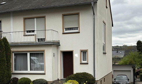 Well-maintained semi-detached house in Trier-Zewen.