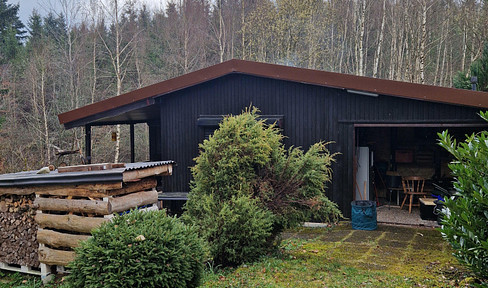 Recreational property with a weekend house.