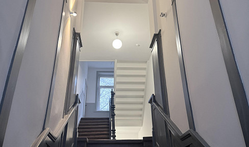 Einmalige Luxus Altbauwohnung zum Erstbezug in der Holtenauer Straße in Kiel