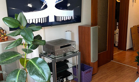 3-room apartment (59 square meters) in Grossbottwar, with a large garden and terrace, located in a quiet area.