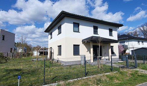 Modern city villa in Bad Saarow, Pieskow.