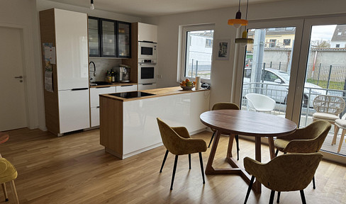 High-quality, stylish, 4-room maisonette apartment, newly built.