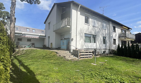 Attraktive Doppelhaushälfte in Gröbenzell - für Familien