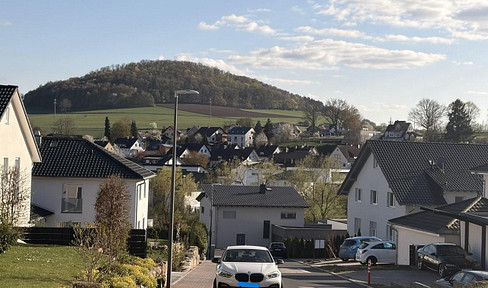 Prime location with panoramic views: 976 m² building plot in Petersberg-Steinau / Suitable for multi-family dwellings - up to 384 m² of living space.