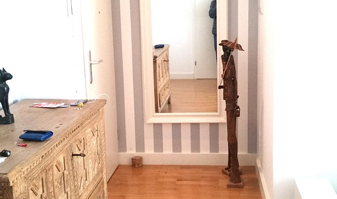 Top investment in the Stadtgarten area: Bright, 3-room apartment with a balcony.