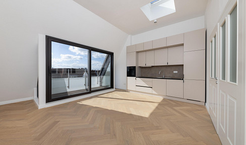 Attic apartment with panoramic views | Air conditioning | Underfloor heating | Fitted kitchen | Terrace.