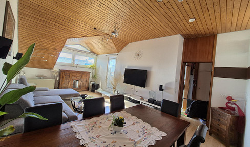 Helle gepflegte 3.5 Zimmer Dachgeschoss-Wohnung