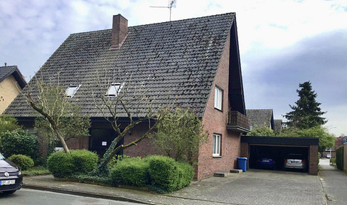 Duplex house.