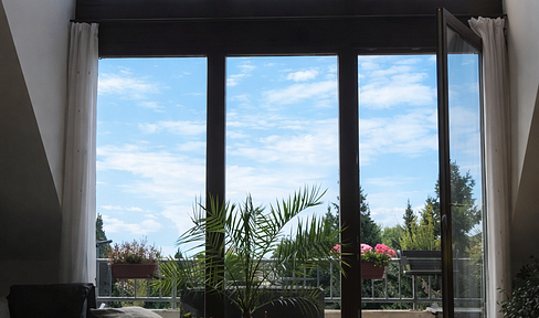 Charming 3-room maisonette apartment for rent.