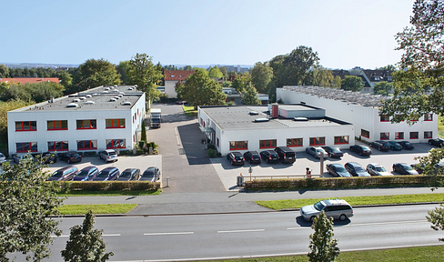 Attractive commercial building with office space in a prime location in Paderborn.