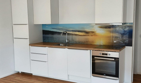 1- or 2-room commercial units with a large terrace (new construction, 2022, A+ energy rating, no gas, no oil).