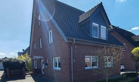 Bracht: Einfamilienhaus mit viel Platz und großem Garten in Südausrichtung