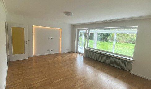 Lichtdurchflutete, 2-Zimmer-Wohnung mit traumhaftem Wintergarten & Gartenzugang in D-Lohausen
