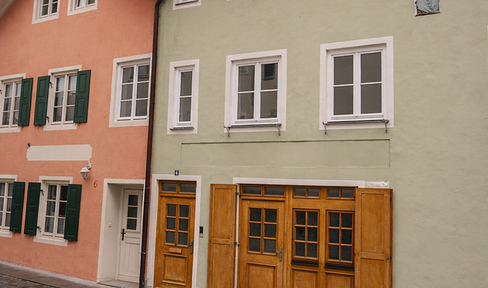 First occupancy - Completely renovated townhouse in the heart of Bad Tölz.