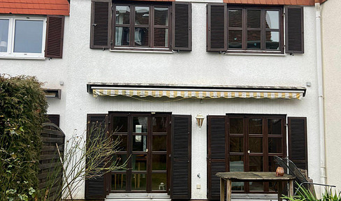 IDSTEIN 🏠Reihenhaus mit kl. Garten 105 qm Wfl sofort bezugsfähig