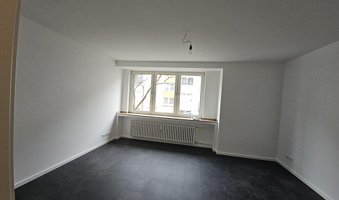 Appartement neu zentral günstig zur Uni und Innenstadt mit kleinem Balkon