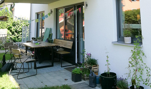 Modern KfW 55 apartment (2017): 87m², with garden, terrace, and parking space – No commission fees!
