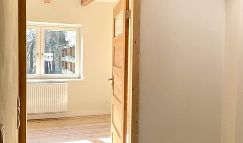 Bruno Taut terraced house, completely renovated and restored to its historical character.