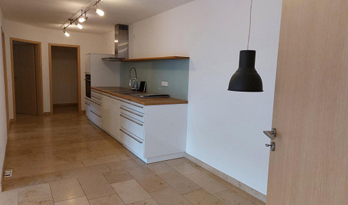 Newly renovated 3-room apartment.