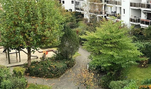 Live in a green and peaceful environment with excellent transport links.