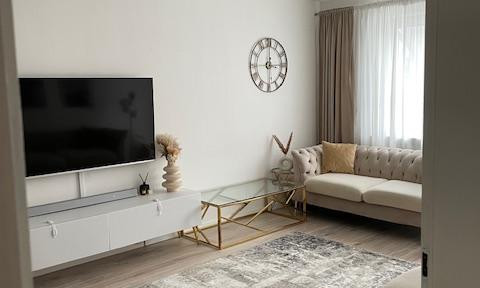 Modern 3-room apartment with a balcony and access to a garden in Pfaffenhofen.