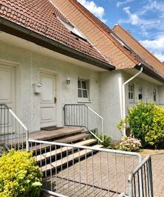 Terraced house with five rooms in Wiesbaden, located in the southeast.