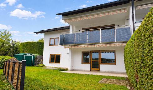 Wohnen am Weinberg – Zweifamilienhaus mit einzigartigem Ausblick in Winzerhausen