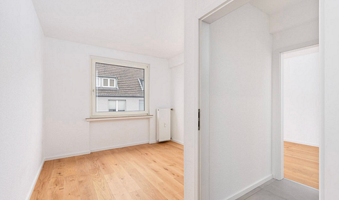 Modernized 2.5-room apartment – ideal as an investment property or for personal use.