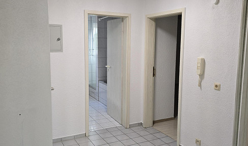 Ground floor apartment in a central location - PRIME location.